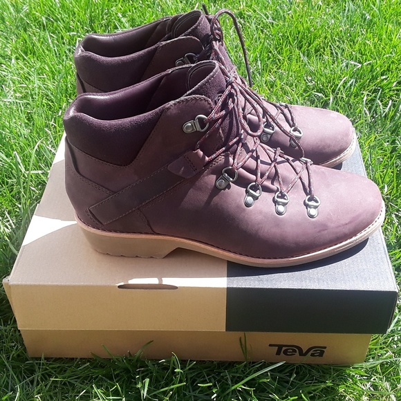 NEW Teva De La Vina Dos Alpine low ankle boot - Picture 5 of 8
